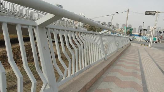 鄭州道路護欄