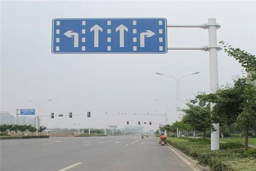 河南交通標志牌